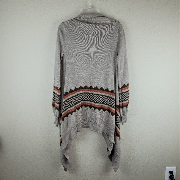 Romeo‎ & Juliet Couture Sweater Womens S Wool Tan Drape Front Open RJ24105 - Picture 8 of 11